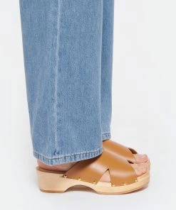 Sabot Youyou Sabots Yulli Cuir Camel, Exclu Lulli 12 Sabot Youyou Sabots Yulli Cuir Camel, Exclu Lulli -Golden Goose-boutique youyo look20230104 54